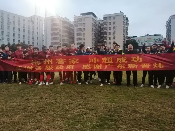 双性产乳奶汁h文bl
